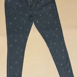 Levi's Blue Skinny Jeans with Subtle Floral Design